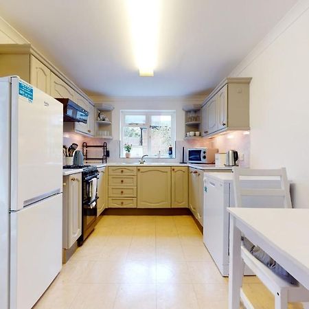 Cheerful 4 Bedroom Victorian House With Back Courtyard 伦敦 外观 照片